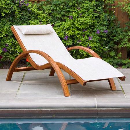 Leisure Season Sling Lounge Chair (SLC102) Have a good time on this sling lounge chair as you enjoy the breeze on your pool area. 